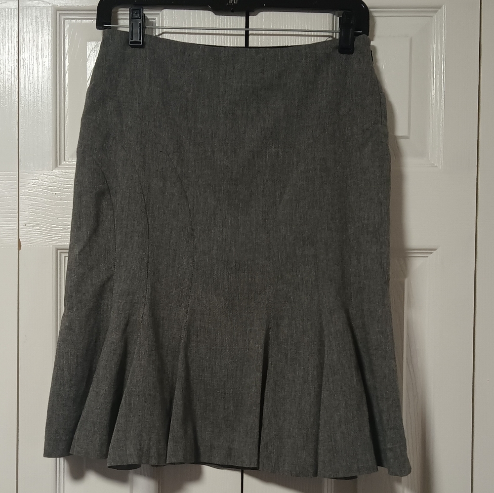 Club Monaco Heather Gray Trumpet Pencil Skirt